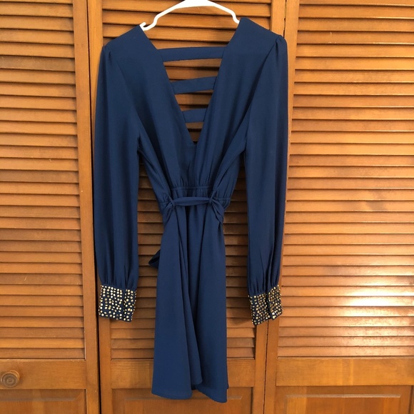 Dress - Picture 2 of 2